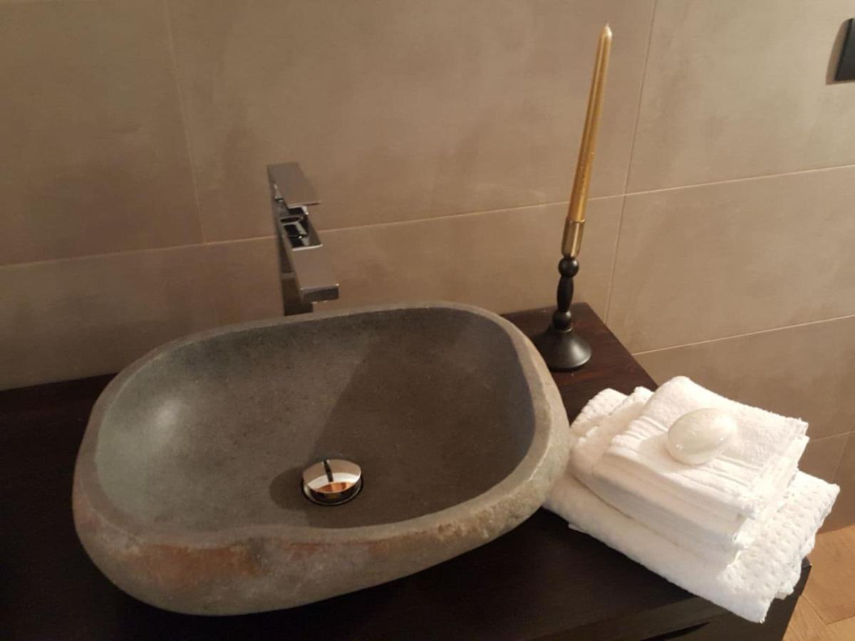 Deacons Lodge Bardonecchia Bagian luar foto